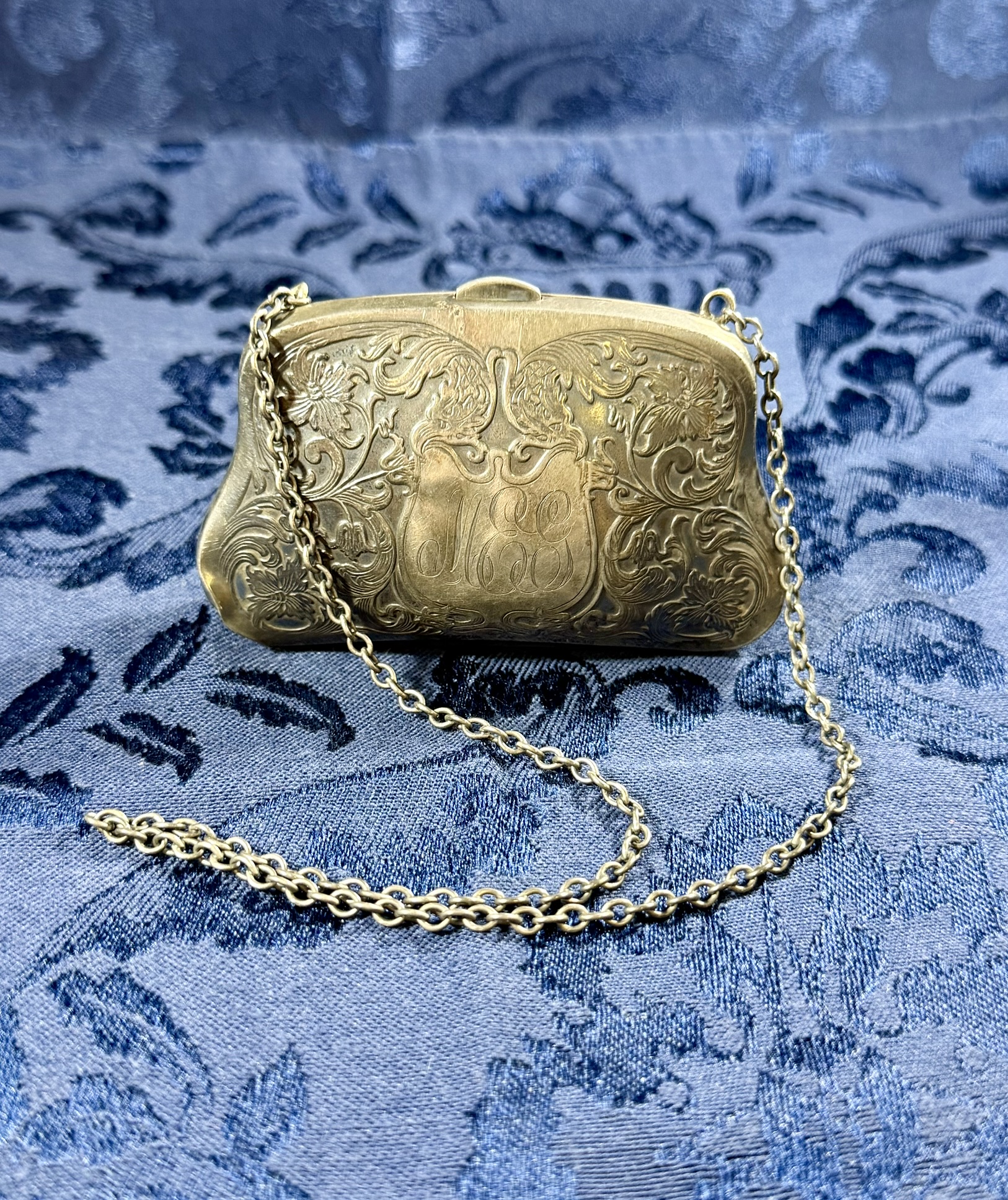 Sterling Coin Purse · Lot 465